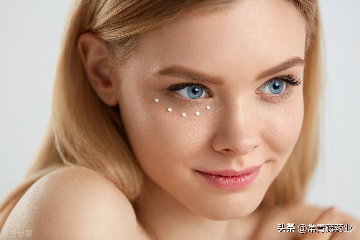 眼角长脂肪粒怎么去除 脂肪粒怎么去掉