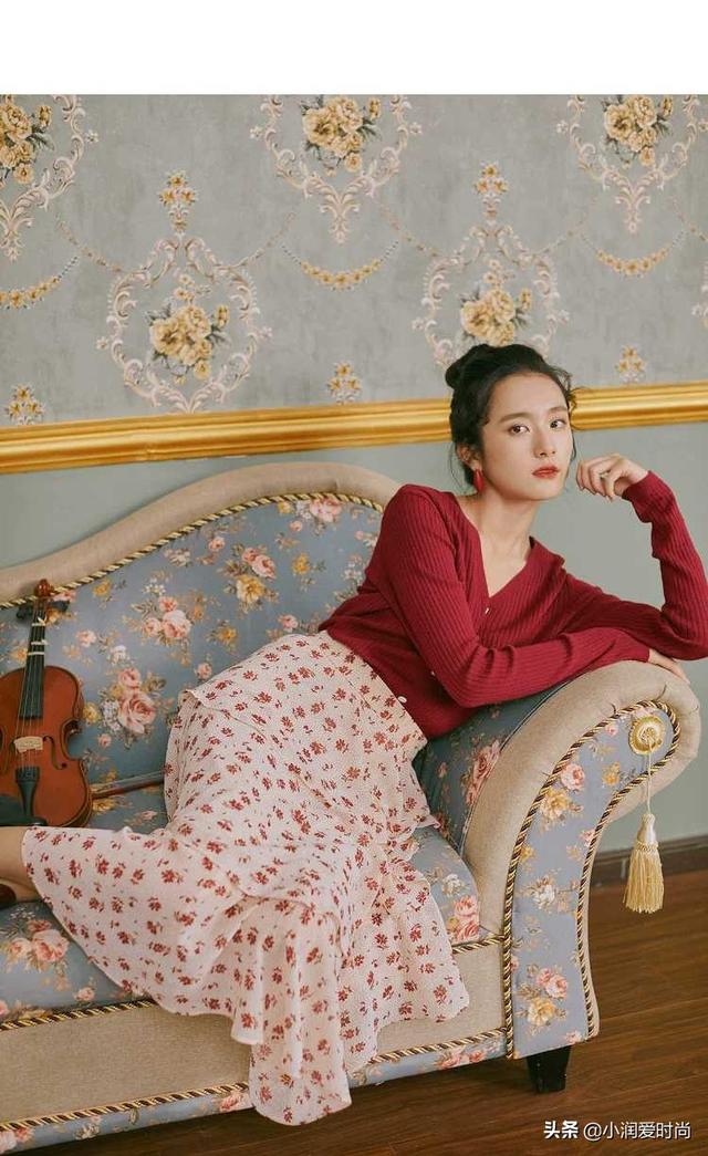 酒红色如何配色最显气质？