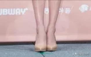 身高一米五的女生应该怎么打扮自己?