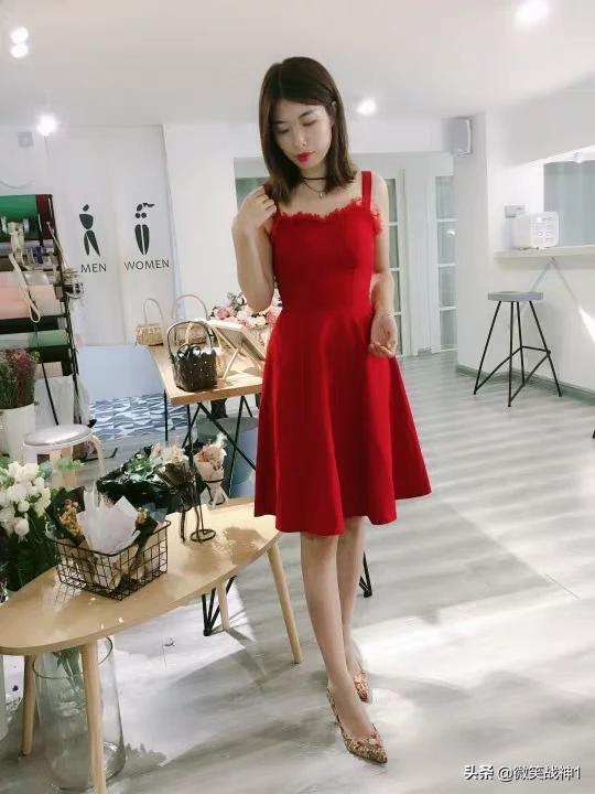 女生脚小,该怎么穿高跟鞋?