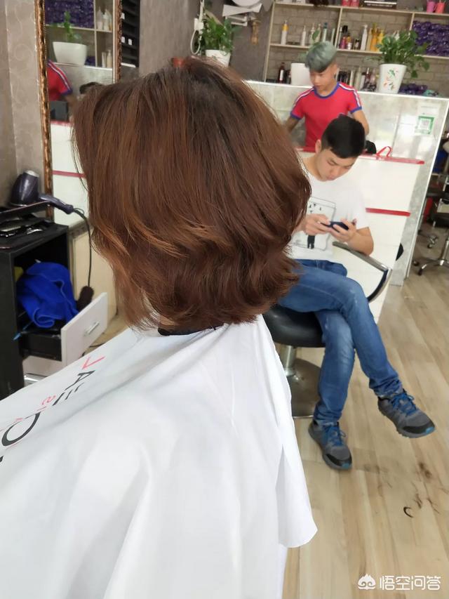 如何烫发才会自然而且好看?