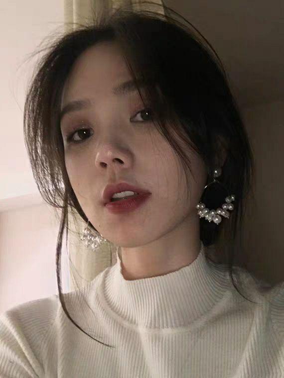 如何通过脸型选择佩戴的耳环？