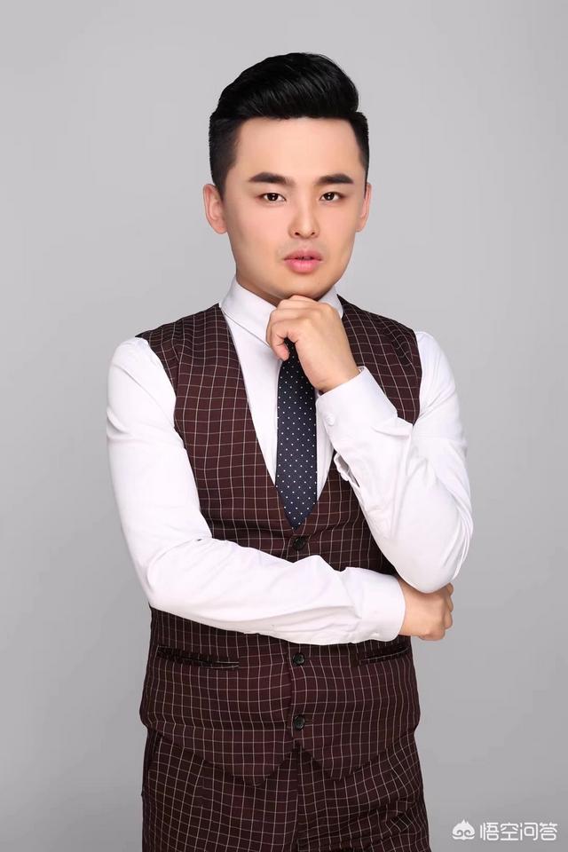 你认为戴假发就是为了遮丑吗?