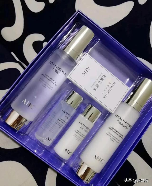 我是一个学生 推荐一下性价比很高的男士护肤产品呗？