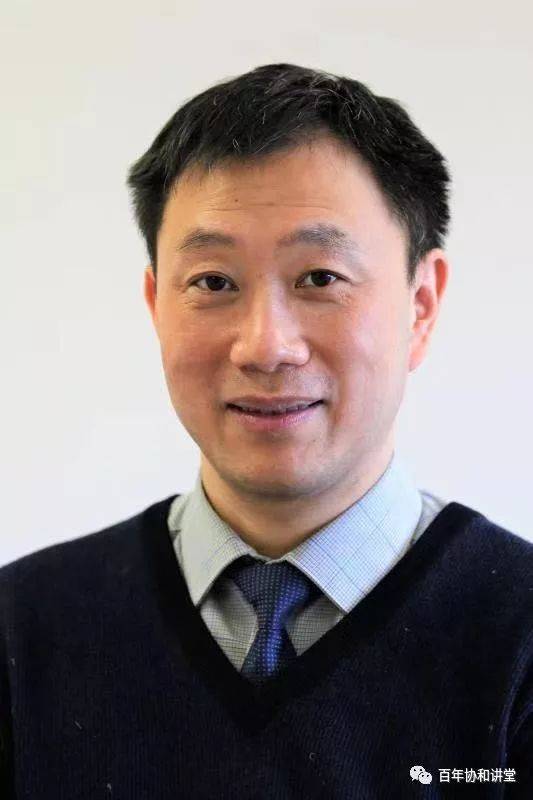 晚上侧身睡觉压得耳朵疼得要死 耳朵里面疼怎么回事