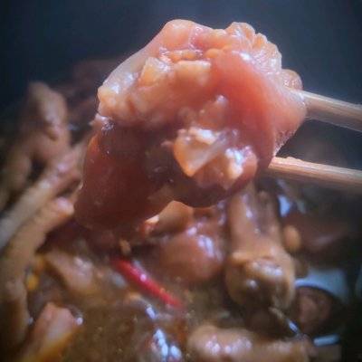 猪蹄和鸡爪能一起炖吗 猪手怎么做好吃