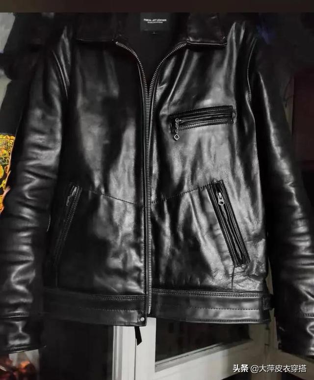 哪些衣服才算是真正的基础款?