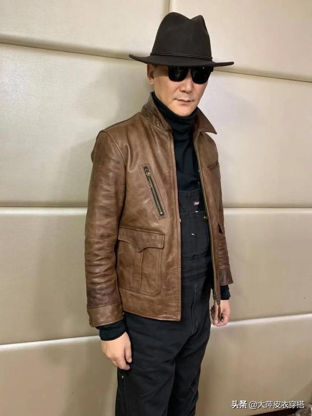 哪些衣服才算是真正的基础款?
