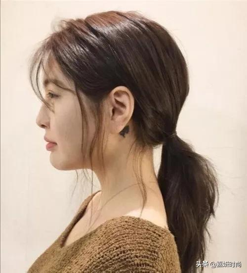 长头发的女生怎样绑头发才有成熟的样子呢?
