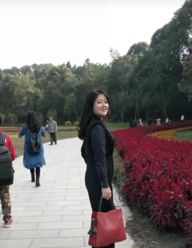 你觉得四十岁的女人最好的状态是什么样的?