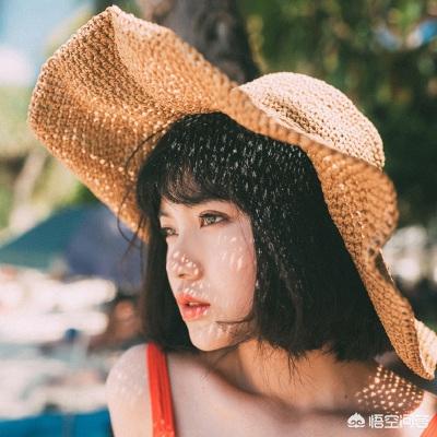 脸方的人怎么选帽子？