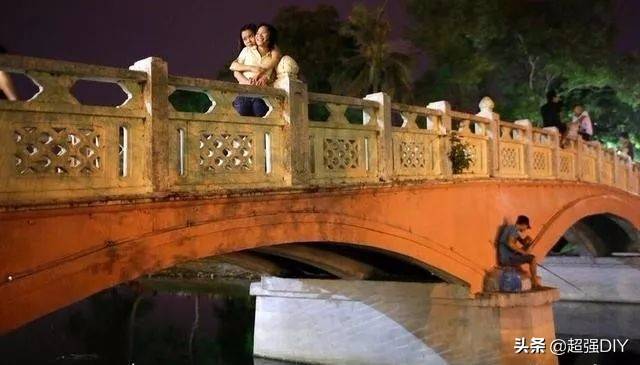 百合当受是一种什么体验 女同性恋怎么做