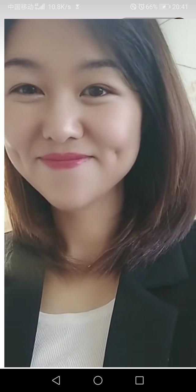女人打扮得漂亮点好还是朴实点好?