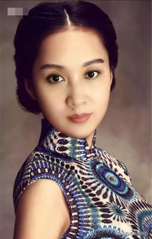 女人打扮得漂亮点好还是朴实点好?