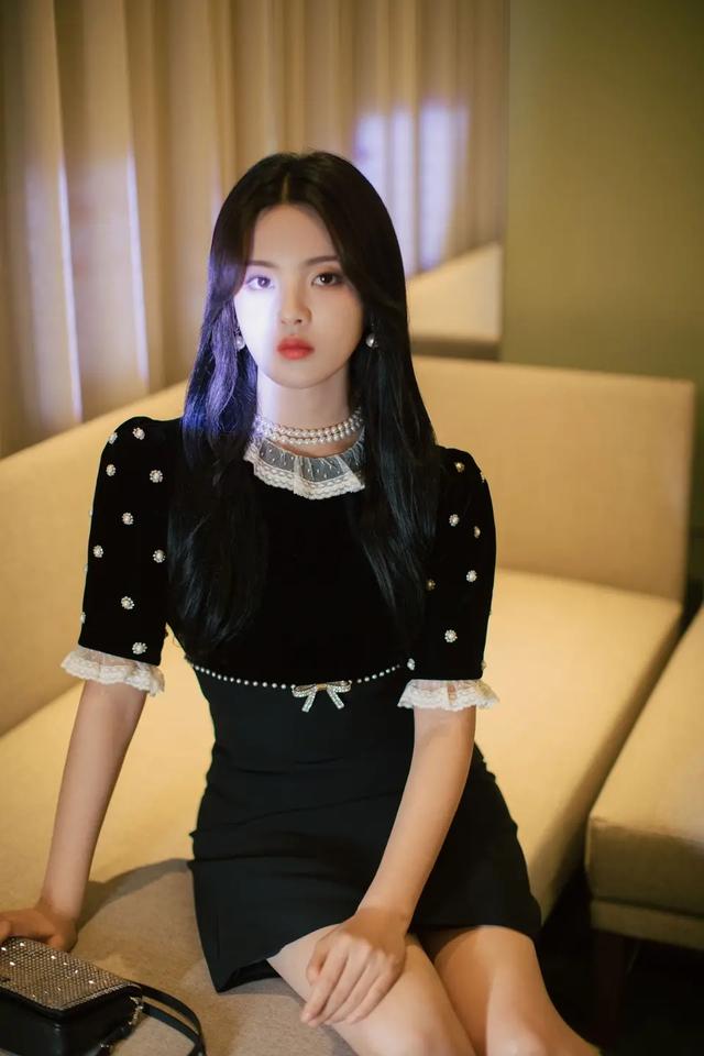 你会怎么搭配波点设计元素?