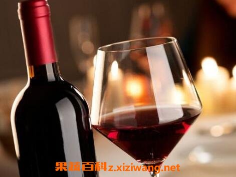 喝红酒有什么好处 喝红酒的功效与作用