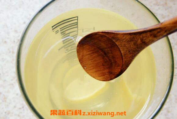 喝蜂蜜水有什么好处 喝蜂蜜水的好处和功效