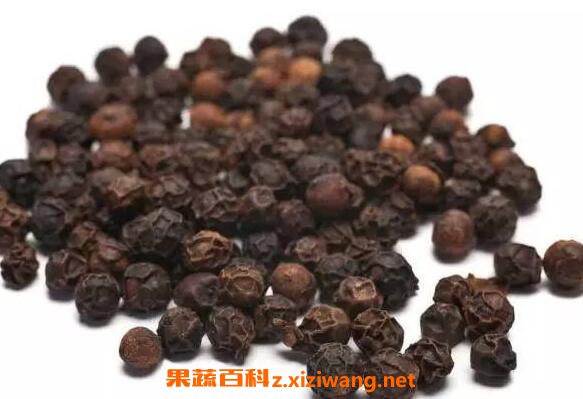黑胡椒精油的功效与作用 黑胡椒精油的用途