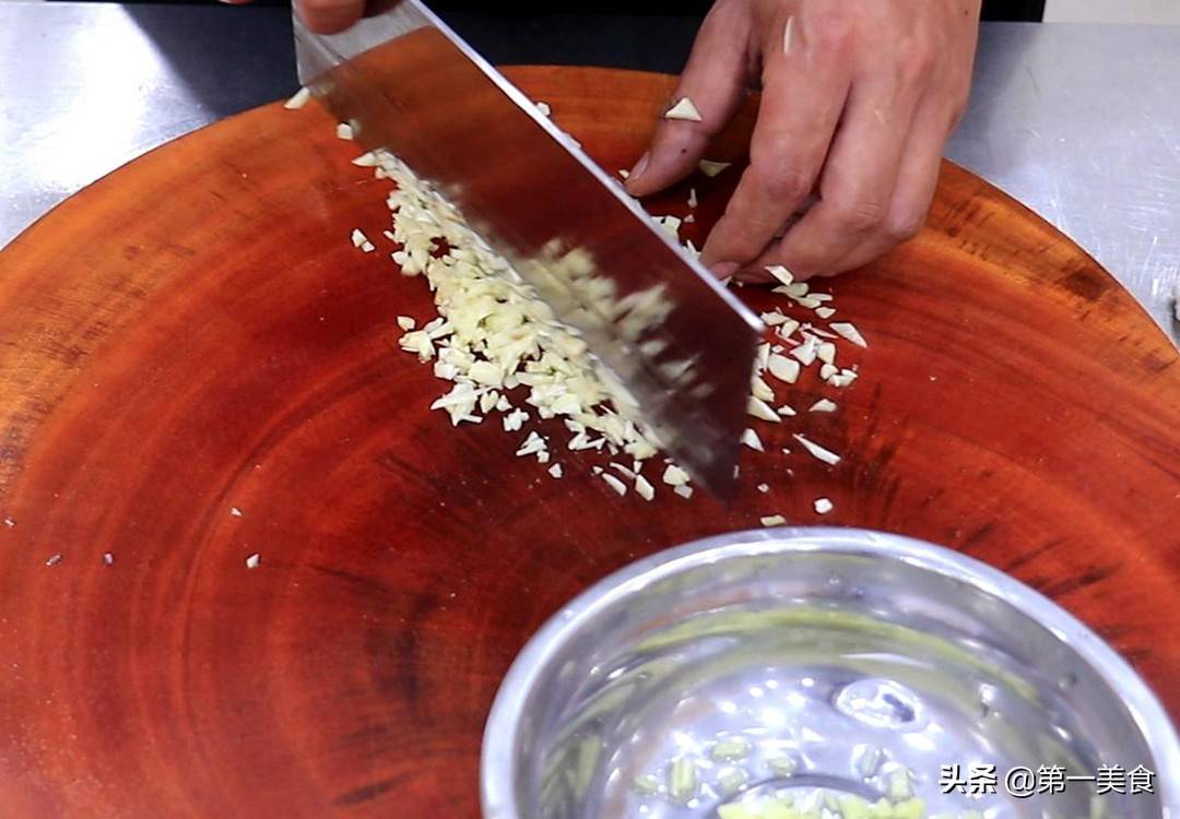 如何蒸鱼好吃又简单 鱼怎么蒸
