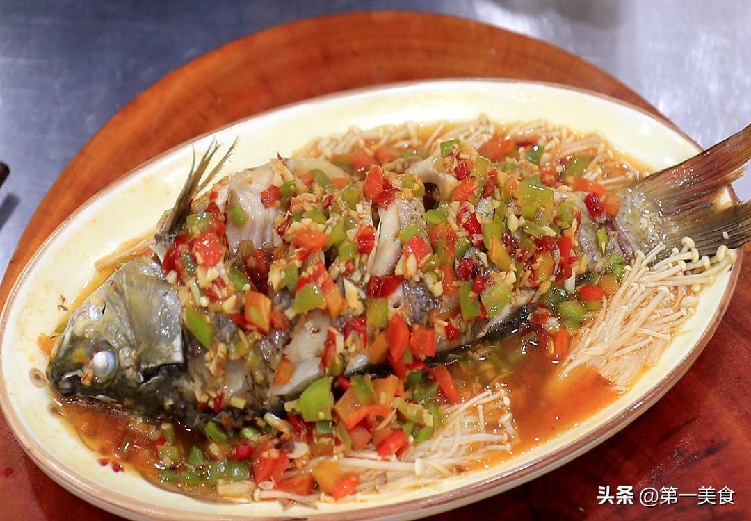 如何蒸鱼好吃又简单 鱼怎么蒸