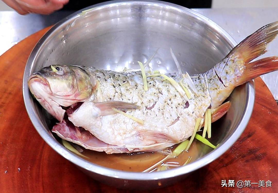 如何蒸鱼好吃又简单 鱼怎么蒸