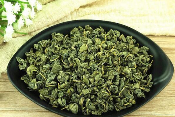 杜仲嫩芽的功效与作用 喝杜仲嫩芽的好处有哪些