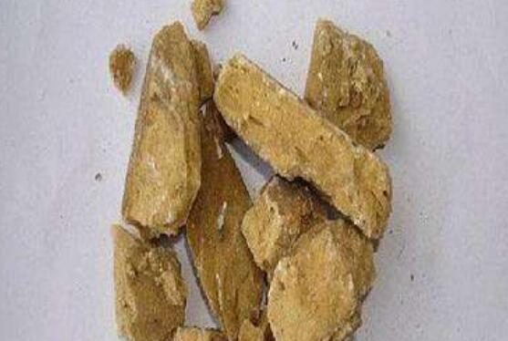 白胶香与松香的区别