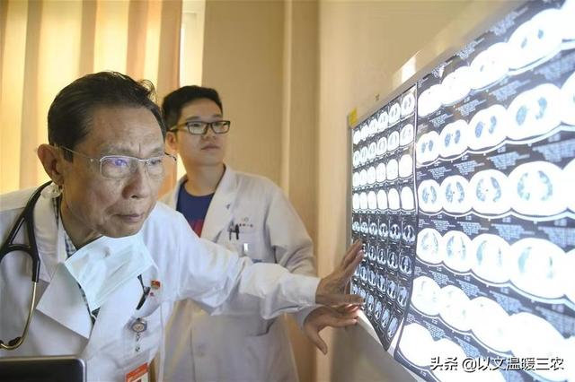 疫情还会持续多久啊?本来农村的没有回家,现在东西越来越贵怎么办?