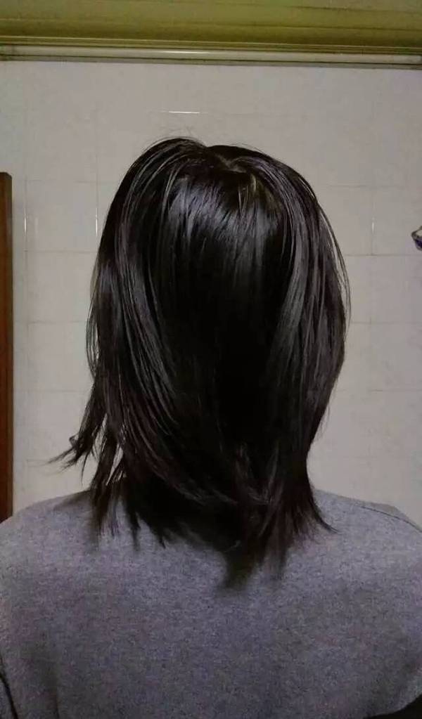 留披肩发的男人真恶心 男生留长发要多久