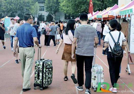 2020大一新生开学家长能进校园吗