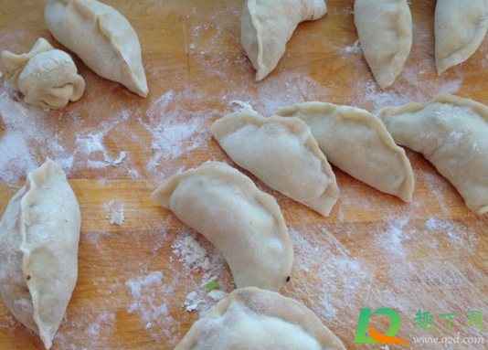 饺子皮烫面做好不好