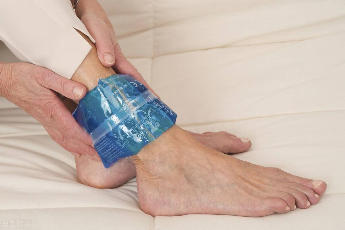 脚崴了大概几天恢复好 脚崴了多久好