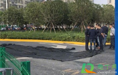 武汉光谷路面塌陷真的假的2020