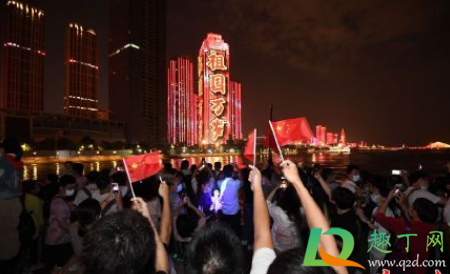 2020国庆武汉灯光秀人多吗