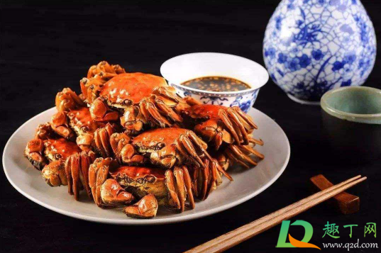 大闸蟹蒸熟是什么颜色的