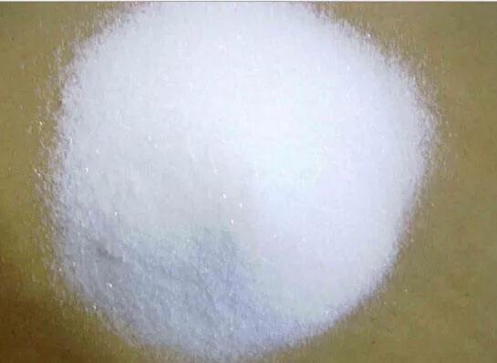 请你谈谈碳酸氢铵在苹果树上的应用方法?