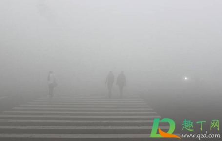 冬季雾霾严重还是夏季