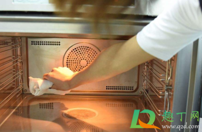 烤箱油垢太厚了怎么去除