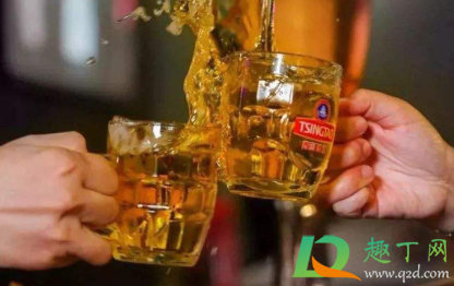 喝啤酒胖不胖人