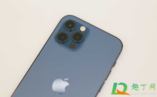 iphone12屏幕颗粒感怎么回事
