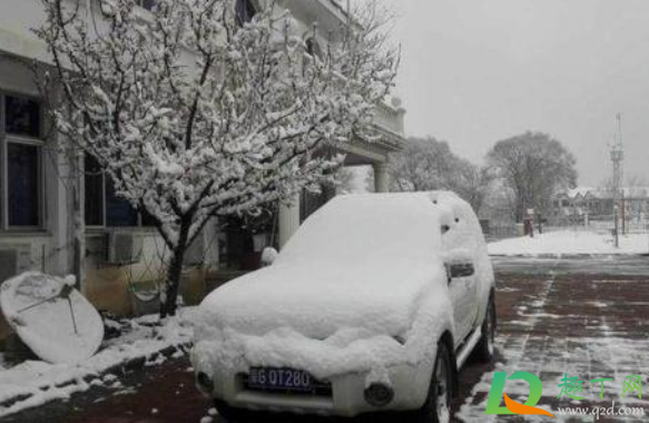 车上的雪能让洗车的洗吗