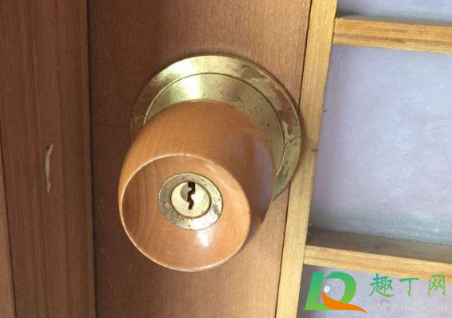 圆头锁反锁了没钥匙怎么打开