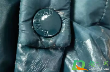 羽绒服涂层脱落能不能穿