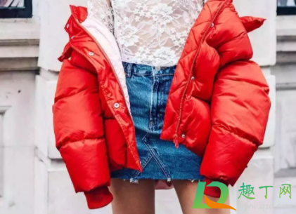 长款羽绒服充绒量200g暖和吗