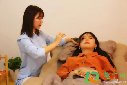 采耳能把耳屎弄干净吗