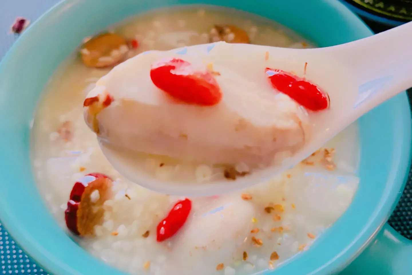 小熊电饭煲煮粥要多久 电饭煲煲粥要多久