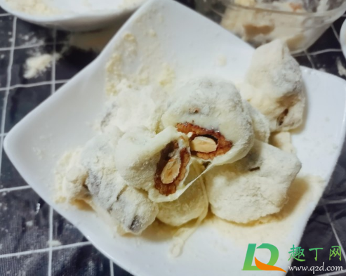 奶枣放一天为什么变硬