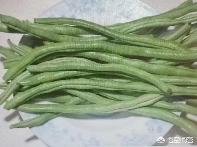 豆角的花有虫,结的豆角也有虫咬,怎么办?