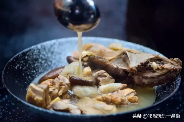 风姜鸡汤煲多久才足火 鸡汤要煲多久