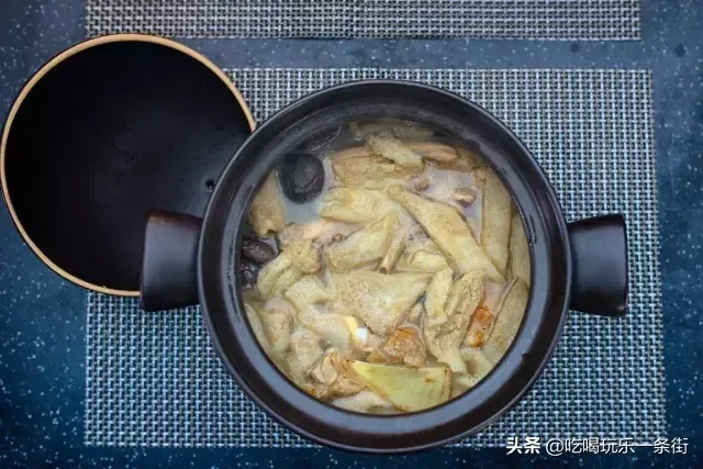风姜鸡汤煲多久才足火 鸡汤要煲多久